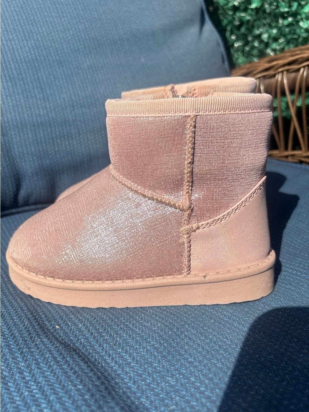 Kids Cupcake Couture Pink Shimmer Ankle Boot with Zipper Toddler Size 7